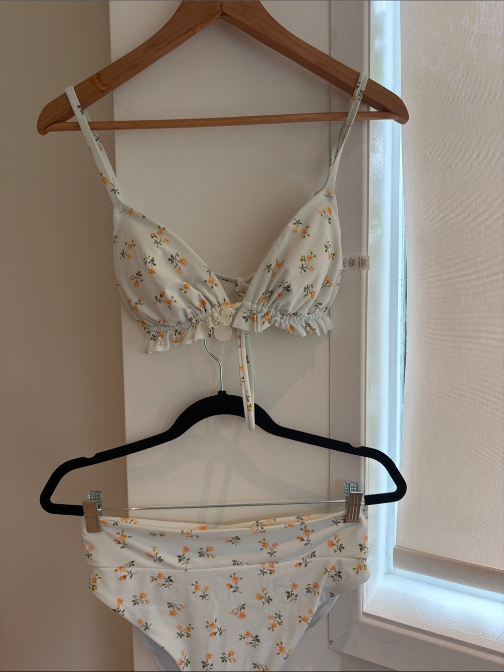 Aerie ruffle bikini with high waisted bottom